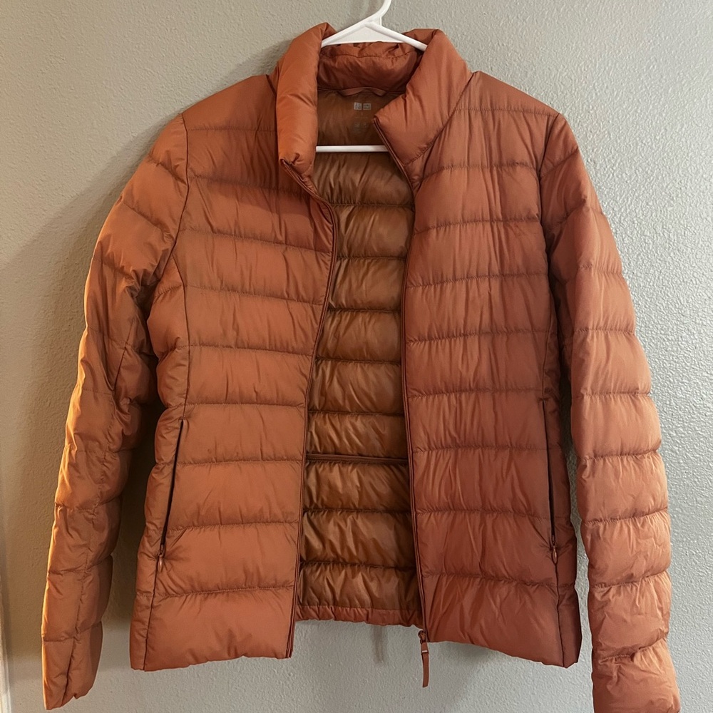 Uniqlo Women's Light Weight Down Jacket